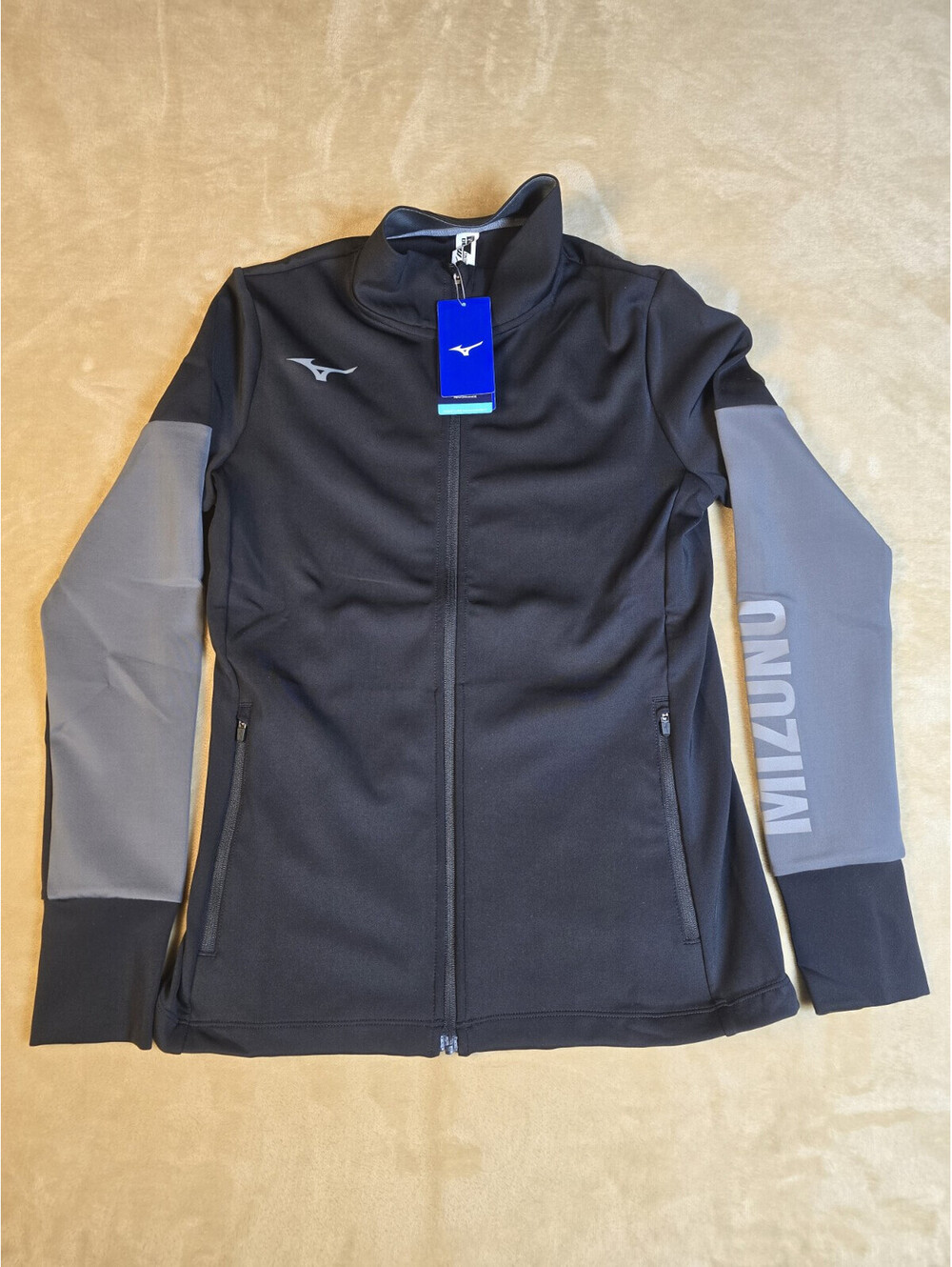 MIZUNO Women's Black/Gray Jacket Full Zip Size Medium Running Gym Long Sleeves